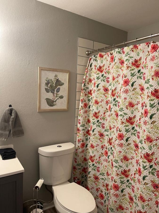 The Deannie Apt #6 - Simple And Homey 2Bd W/ Wifi Hamilton Exterior foto